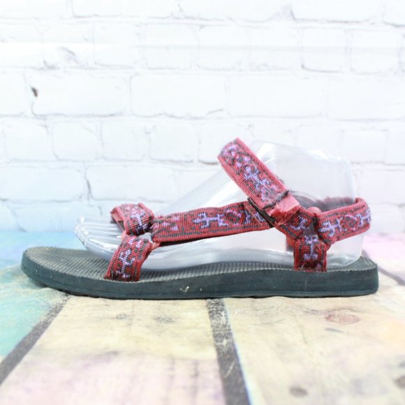 Teva Shoes - *TEVA Strappy Flats Sandals Size 10.5 Inches